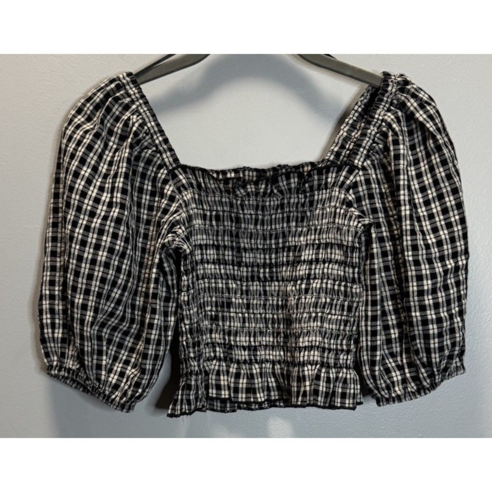 Lou & Grey Top Cropped Smocked Size XS Black & White Balloon Elbowβ Sleeve